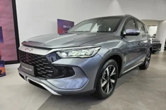 Byd songo na cor cinza